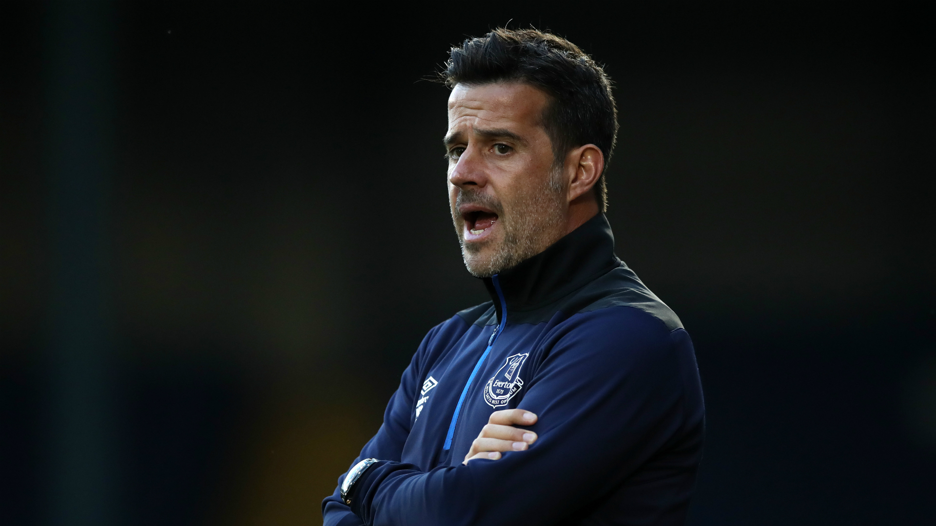 达了他对现 达了他对现